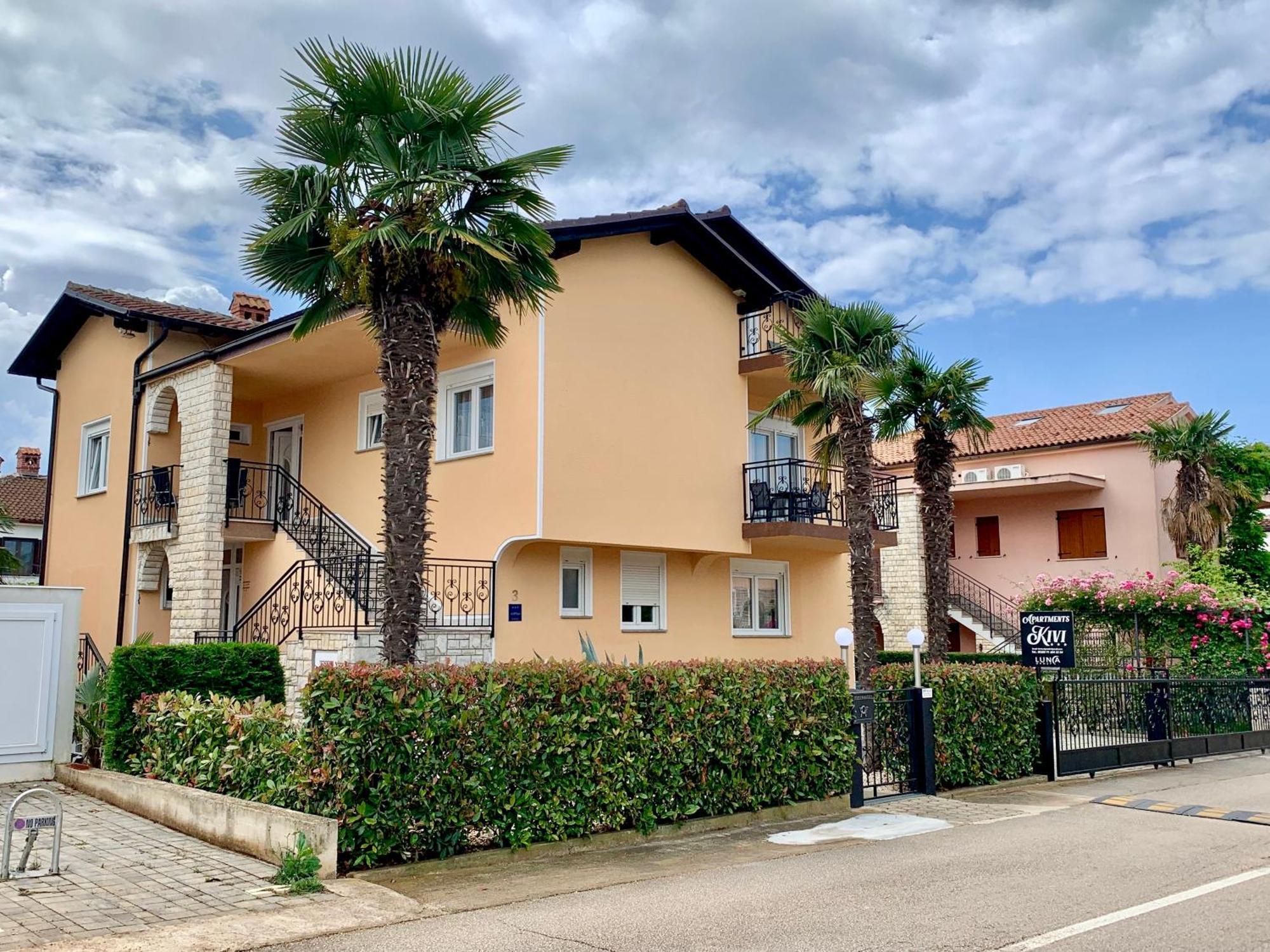Apartments Kivi Novigrad Istria Kültér fotó