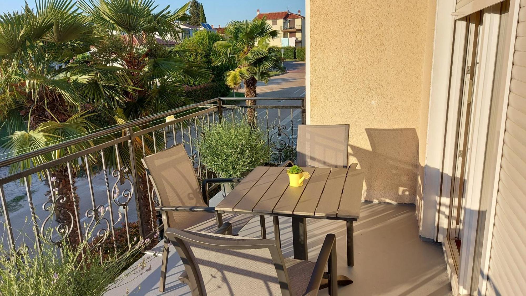 Apartments Kivi Novigrad Istria Kültér fotó